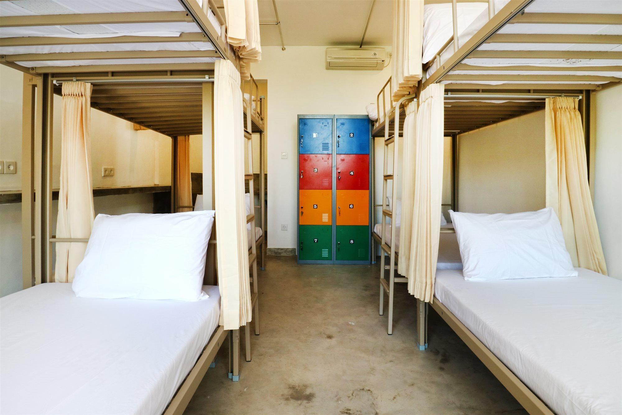 Margarita Surf Hostel Canggu Exterior foto
